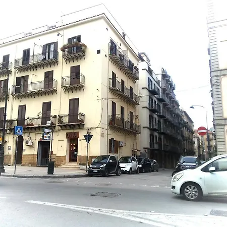 Cavour * Palermo